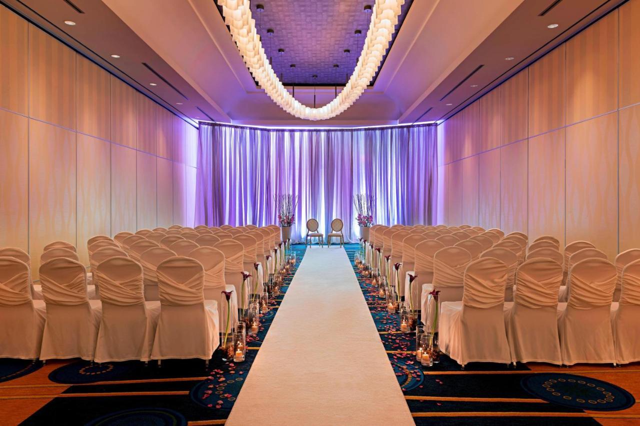 Marriott Montreal Airport In-Terminal Hotel Дорвал Екстериор снимка