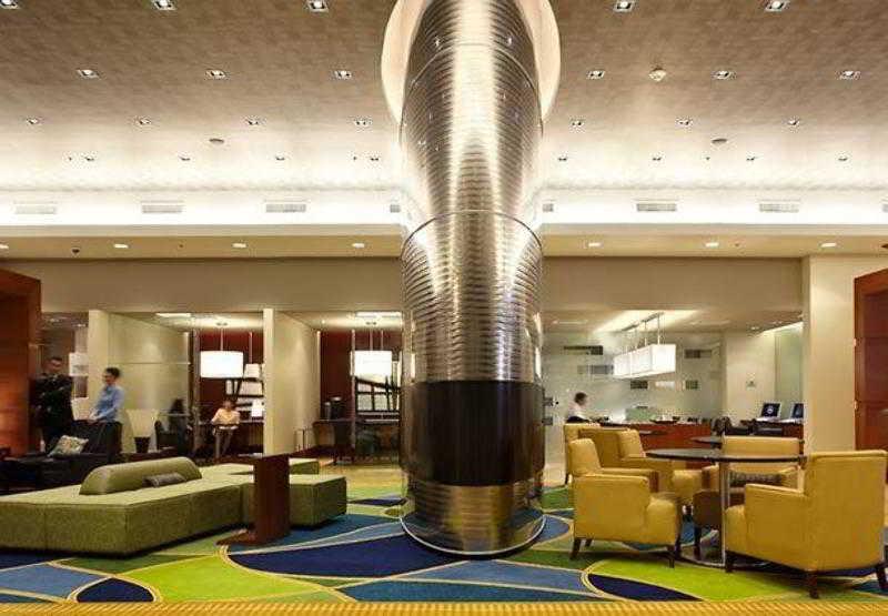 Marriott Montreal Airport In-Terminal Hotel Дорвал Екстериор снимка
