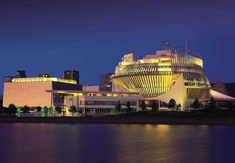 Marriott Montreal Airport In-Terminal Hotel Дорвал Удобства снимка